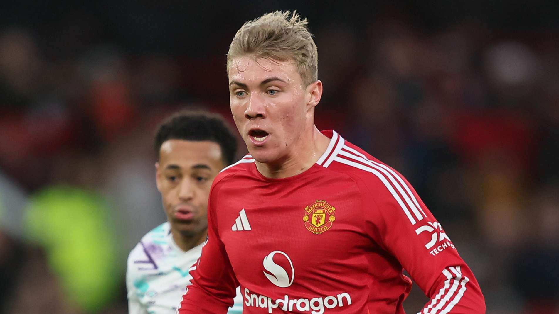 费用不断攀 费用不断攀